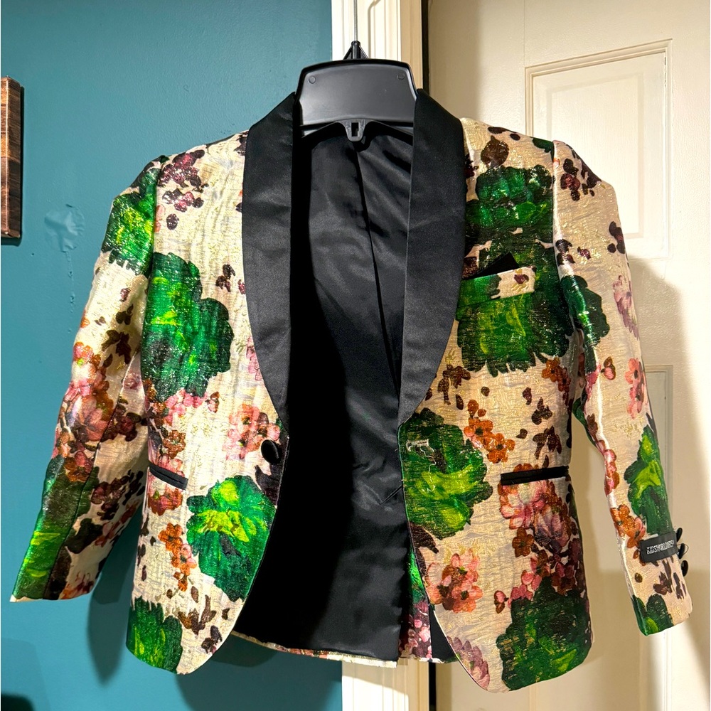 Boys age 3-6 dressy suit jackets bundle